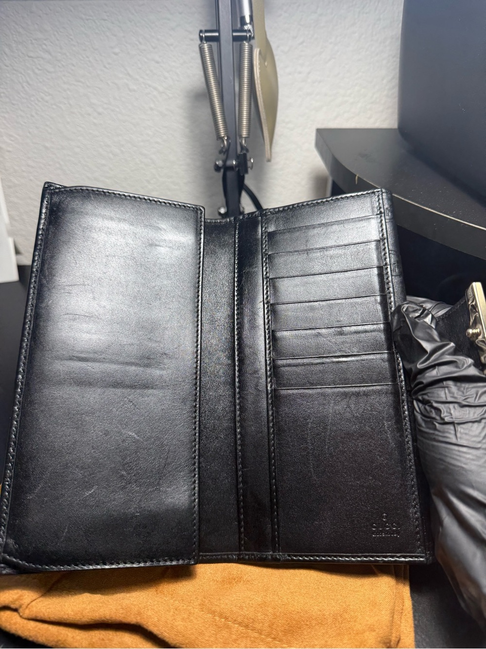 Gucci Black GG Guccissima Leather Long Wallet Flap Strap - Picture 7 of 16